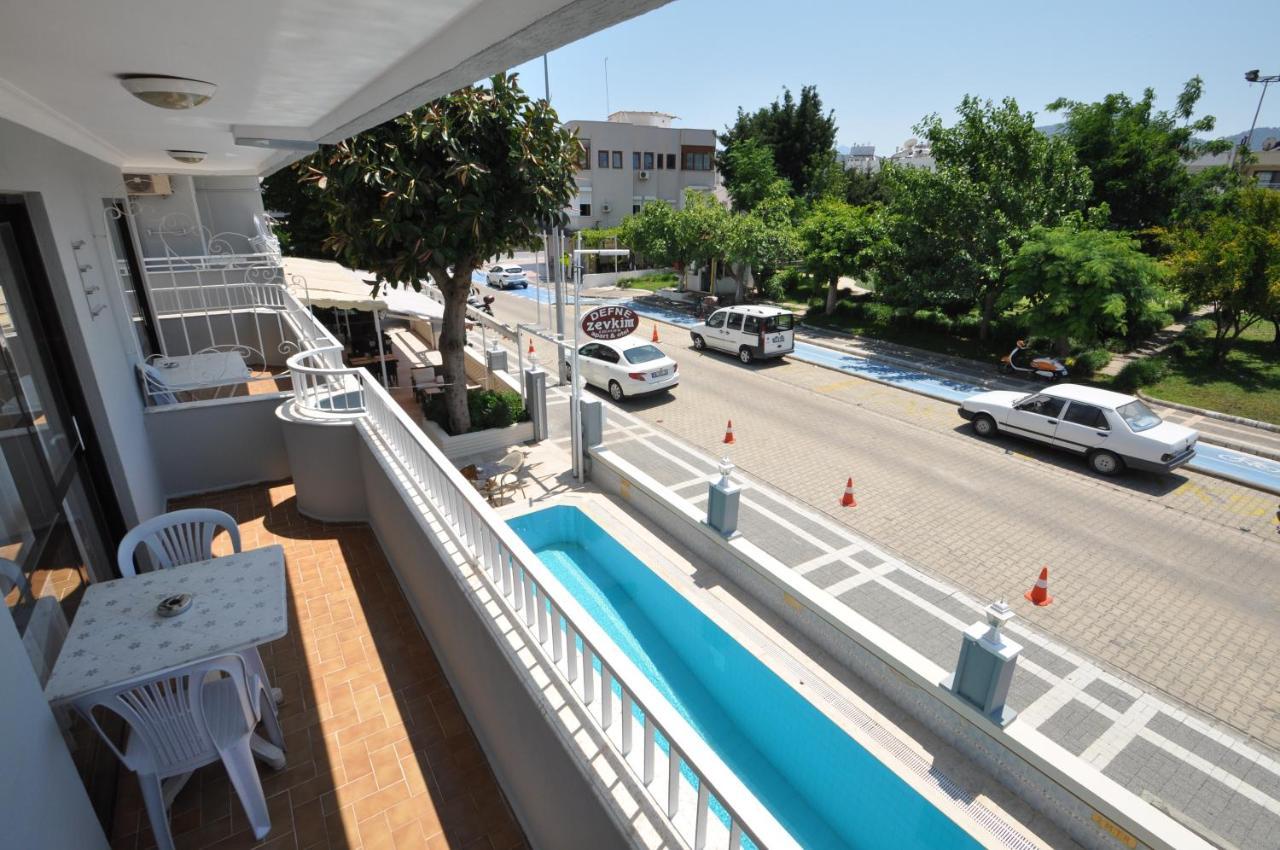 Defne & Zevkim Hotel Marmaris Eksteriør bilde