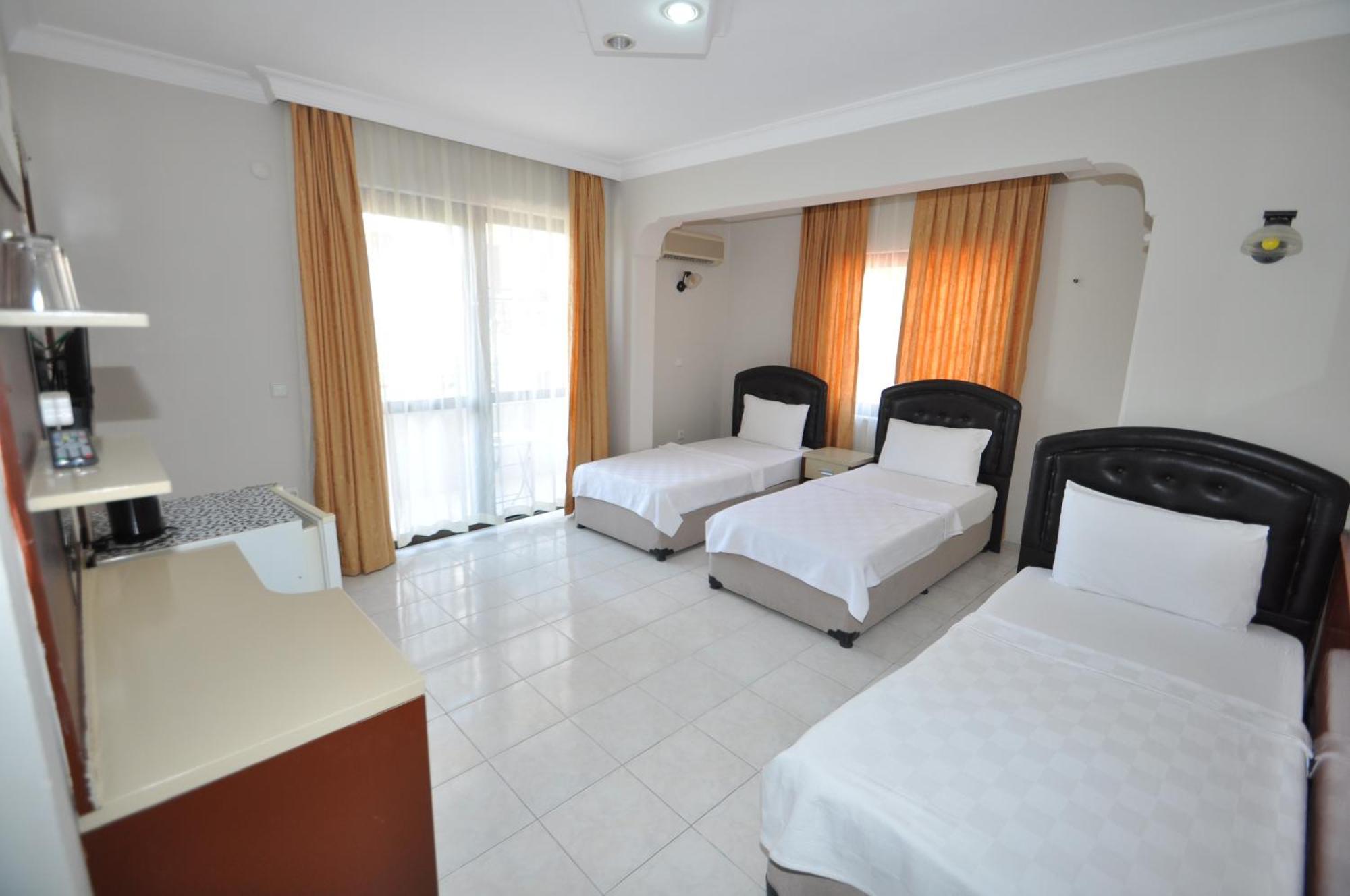 Defne & Zevkim Hotel Marmaris Eksteriør bilde