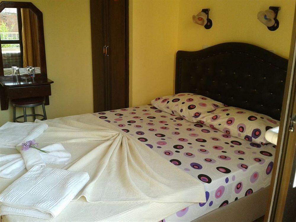 Defne & Zevkim Hotel Marmaris Eksteriør bilde